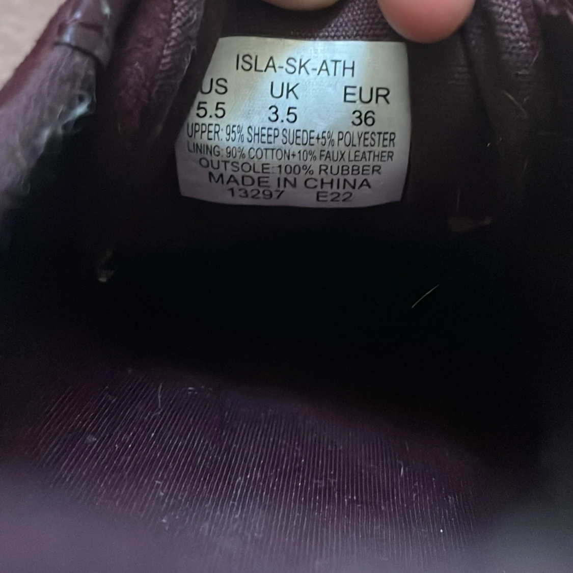 Vinröda sneakers från Lauren Ralph Lauren - 4