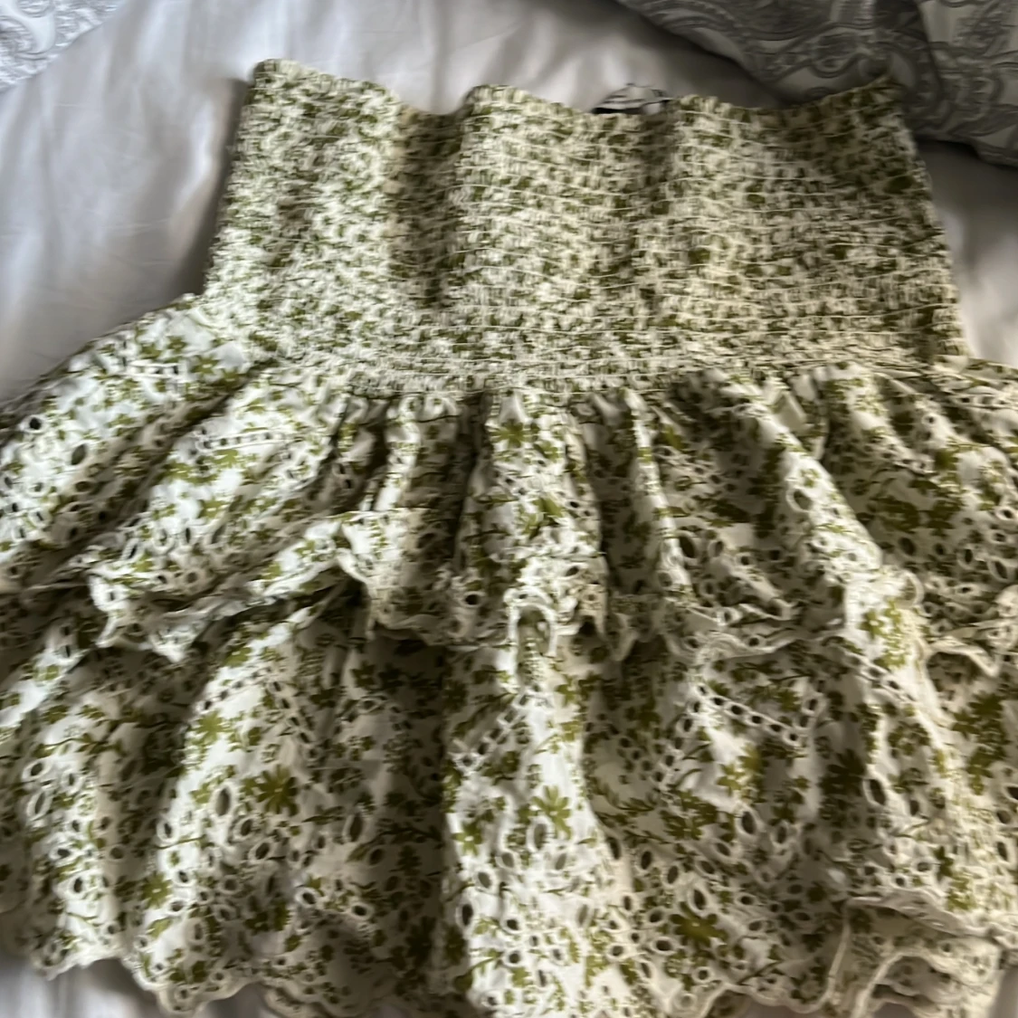 Blommig volangkjol från Zara