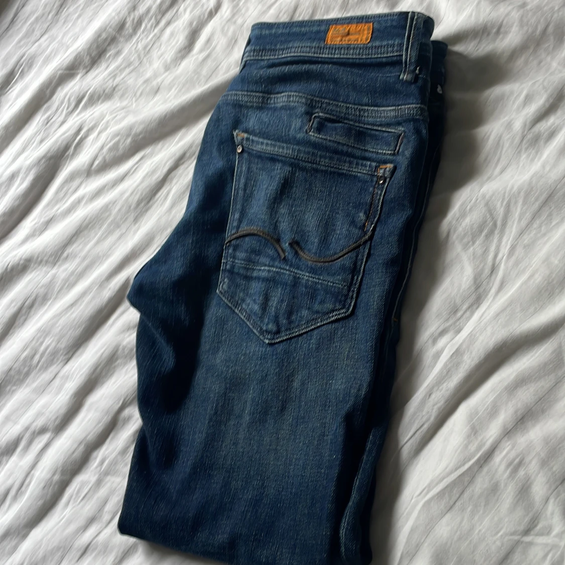 Blå jeans från Jack and jones  - 1