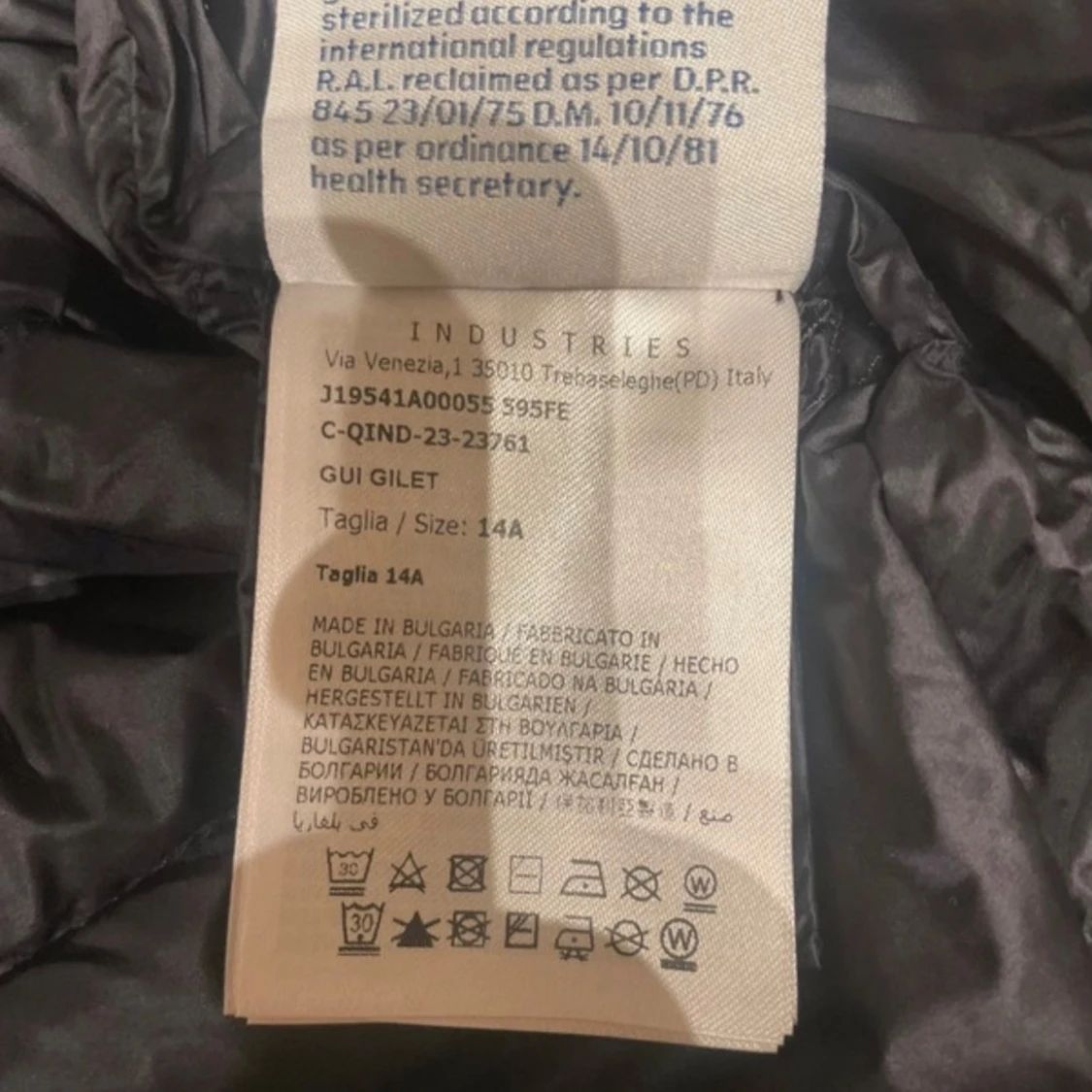 Svart dunväst från Moncler - 2