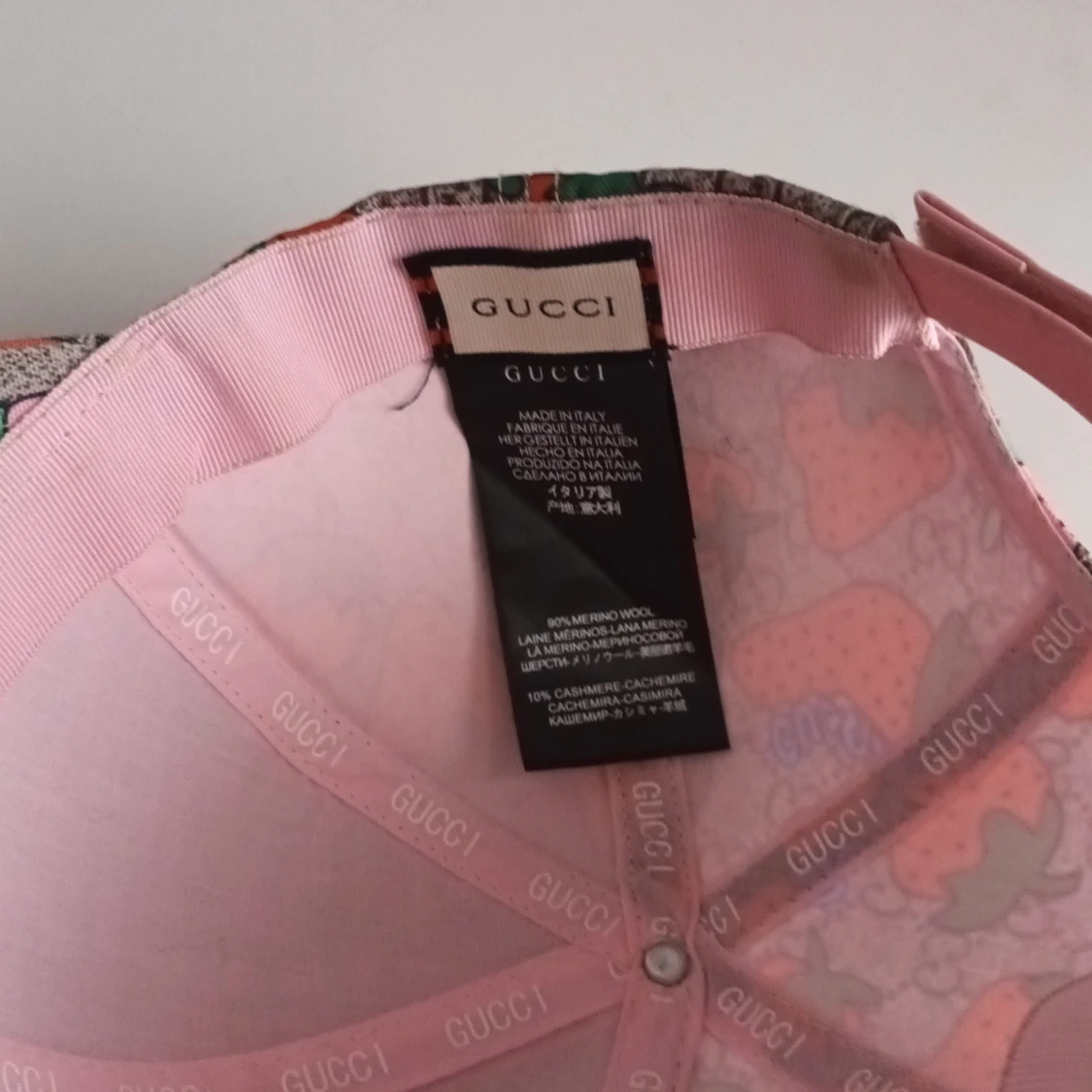 Gucci keps med jordgubbsmönster - 4