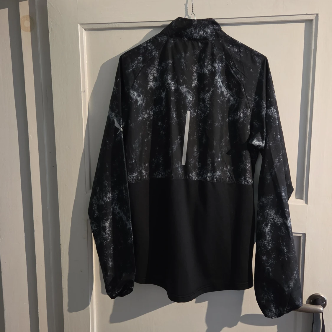 Svart vindjacka från SOC, stl S - 1