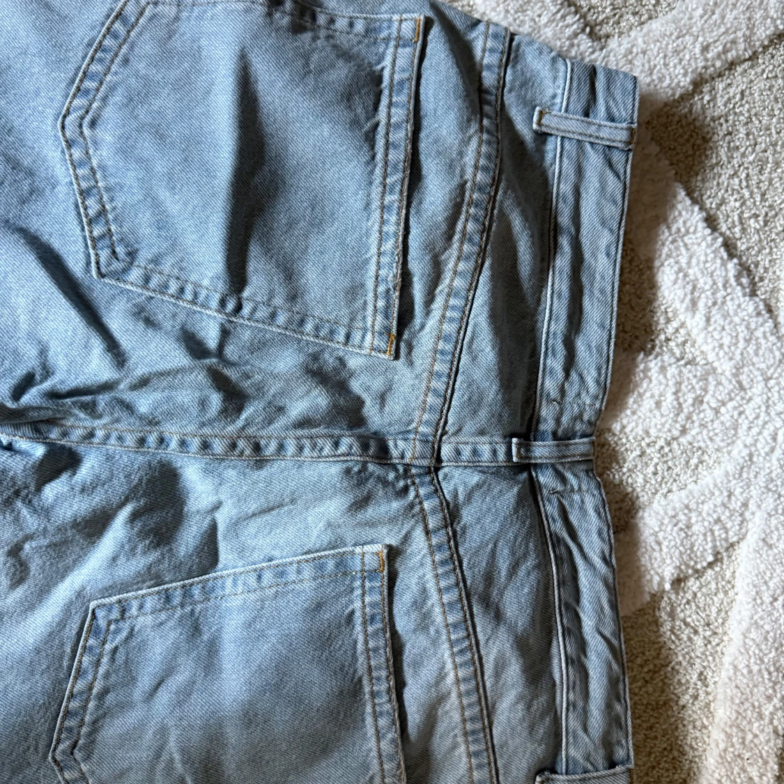 Ljusblå wide jeans från ASOS DESIGN - 2