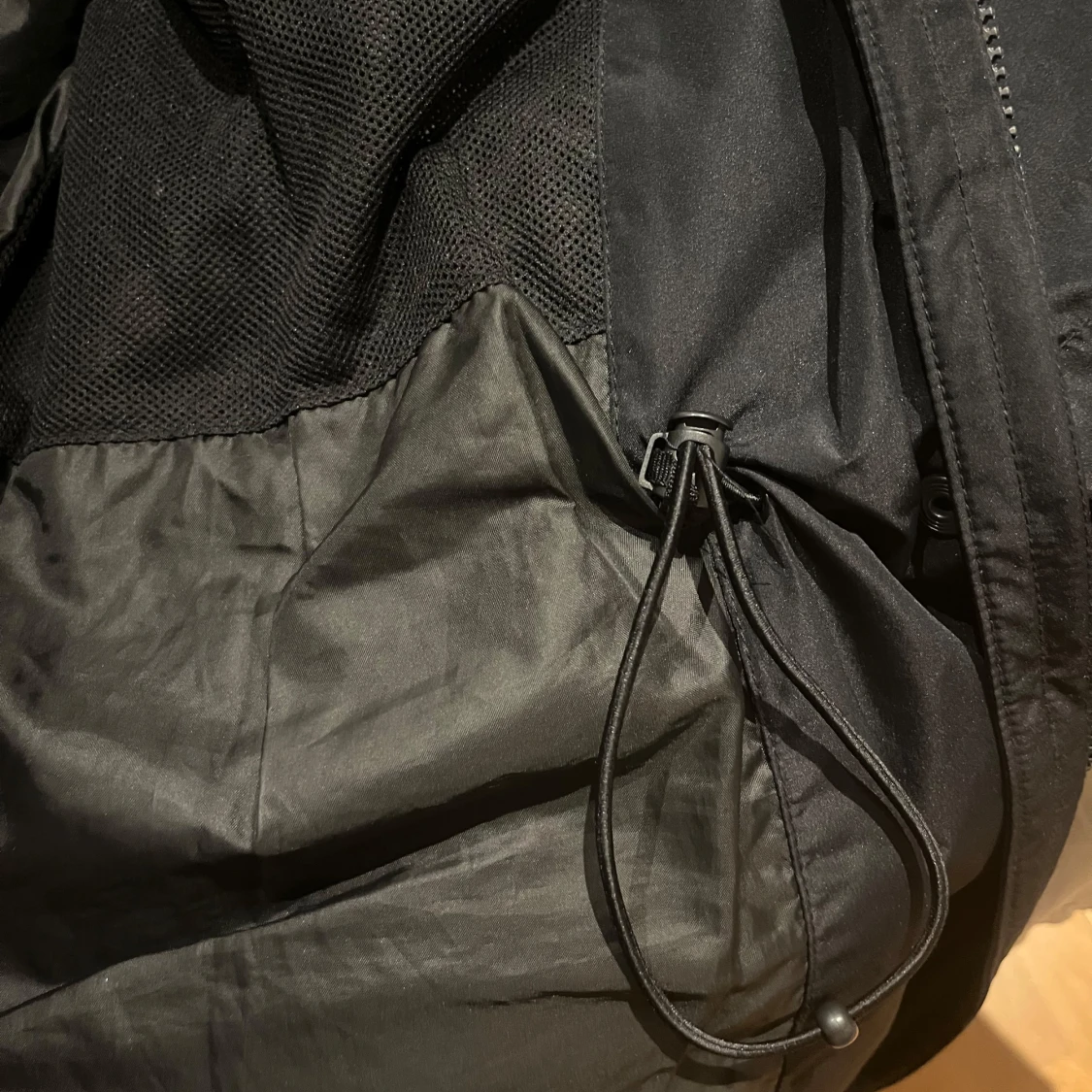 Svart lång dunjacka från Everest - 4