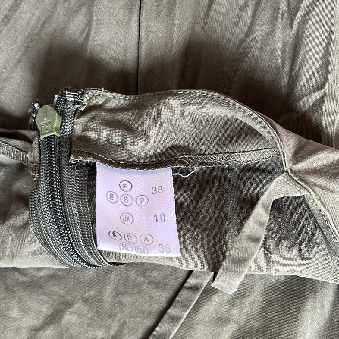 Lång klänning  - 3