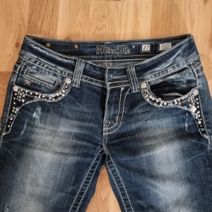 Miss Me bootcut jeans - Säljer mina miss me jeans som är bootcut!🩷 