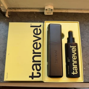 Tanrevel Pro Kit - Säljer ett Tanrevel Pro Kit som är endast test använd 1 gång och helt i ny skick, nypris 1400kr säljer den för 800kr vid snabb affär☺️vid frågor, hör av dig