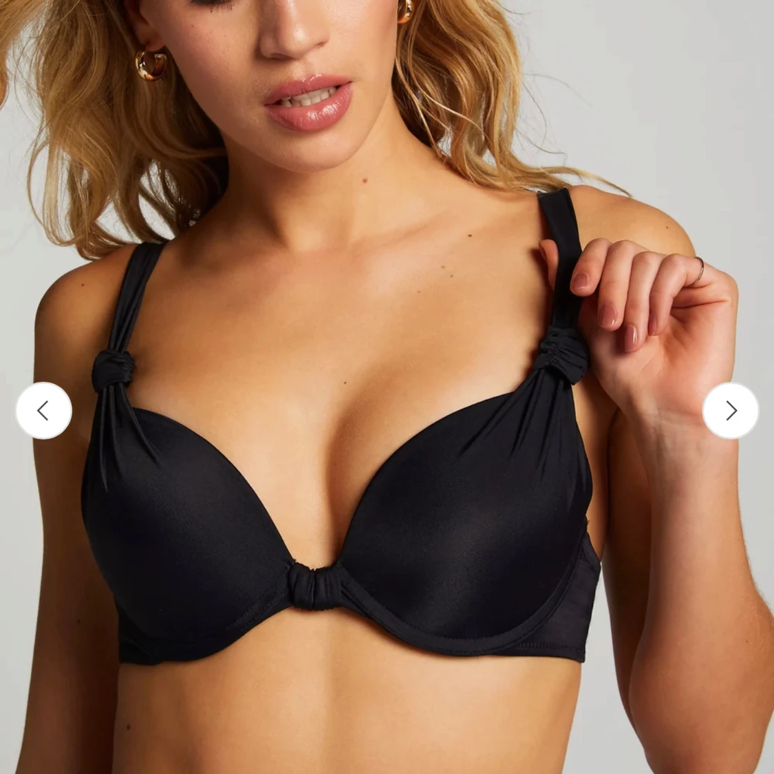 Svart bikinitopp  - 1