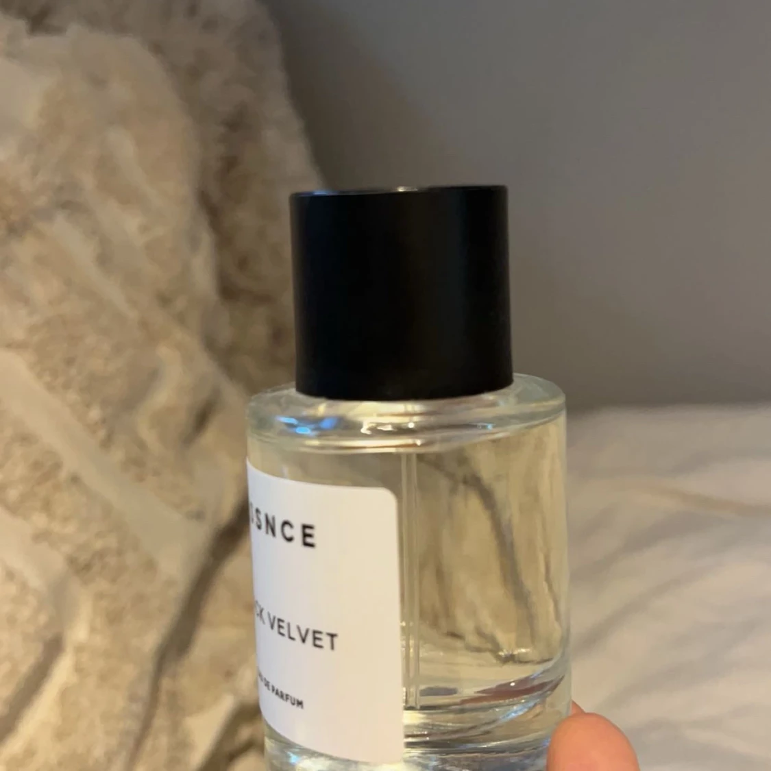 Parfymer från Essnce: Black Velvet och Perenne Amore - 1