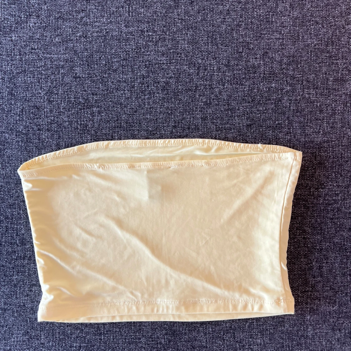 Gul tubtopp från Forever 21 - 2