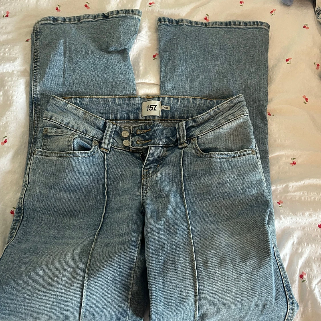 Snygga lågmidjade jeans - 2