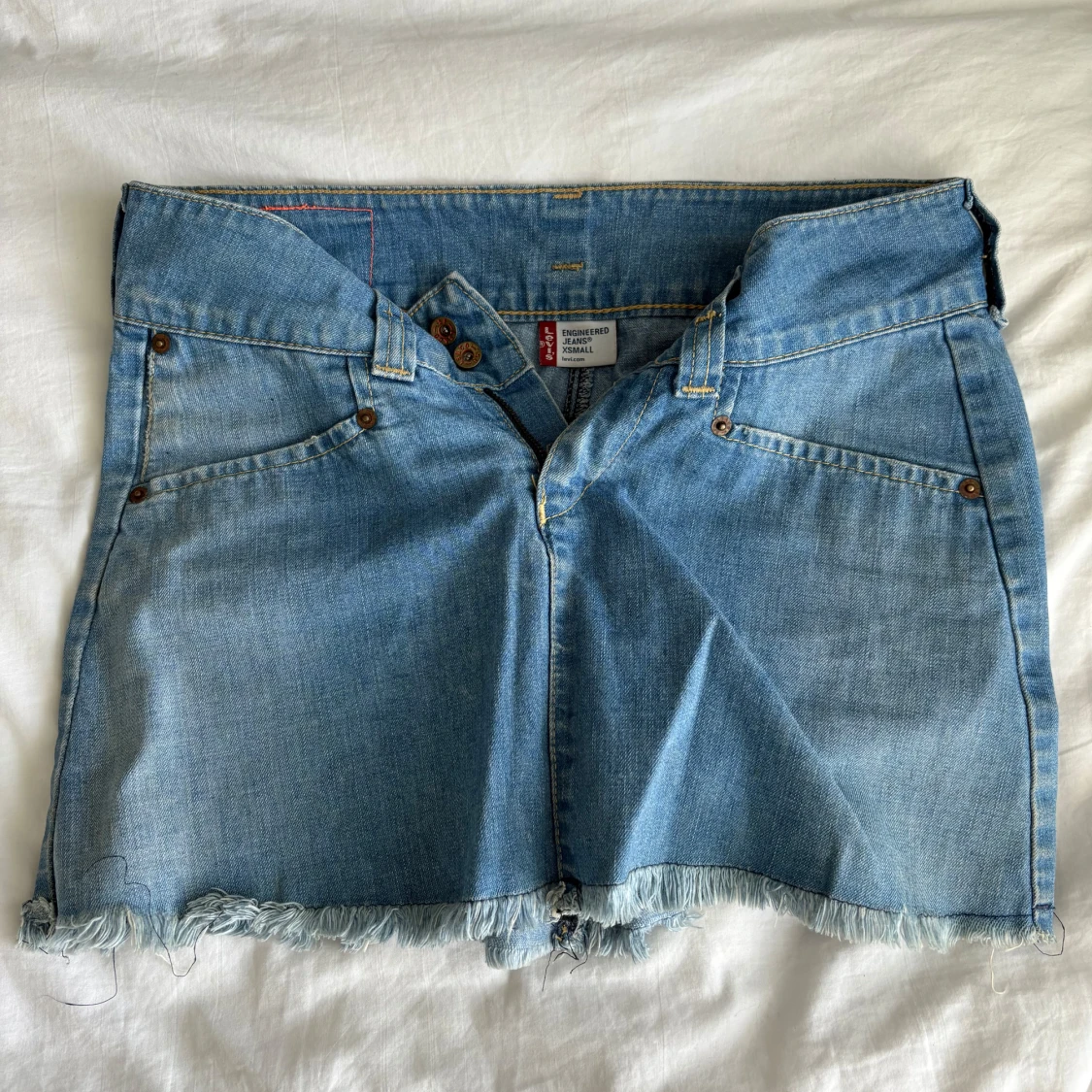 Ljusblå jeanskjol från Levi’s - 3