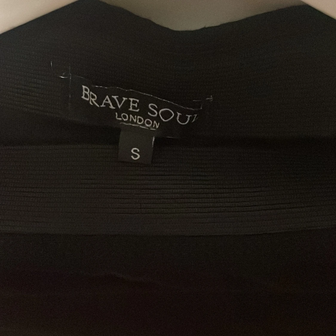 Svart kortkjol Brave Soul med ränder - 1