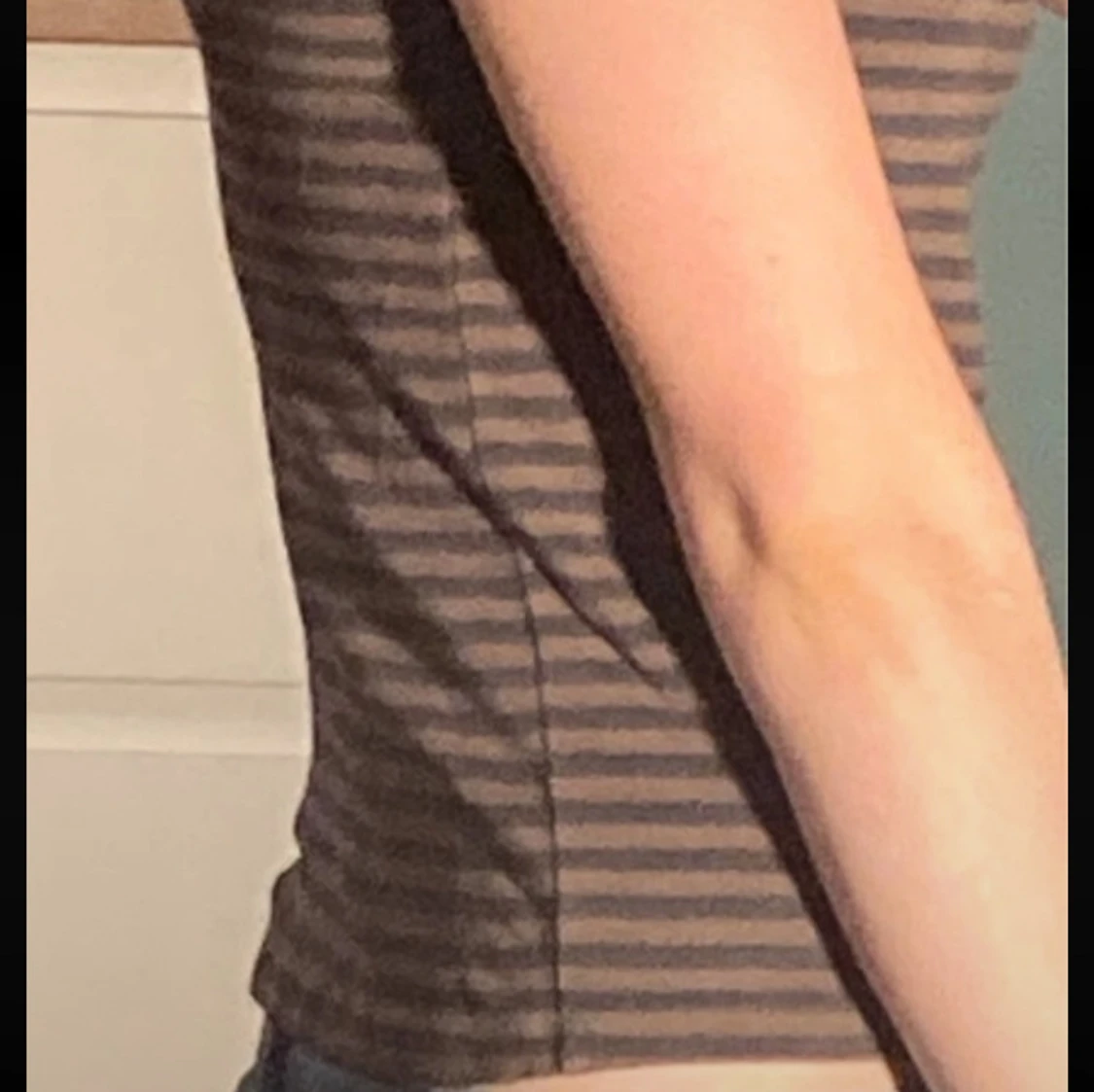 Randig kortärmad topp - 3