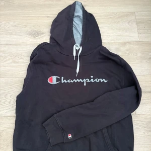 Champion Hoodie - Snygg Hoodie, i bra skick. 