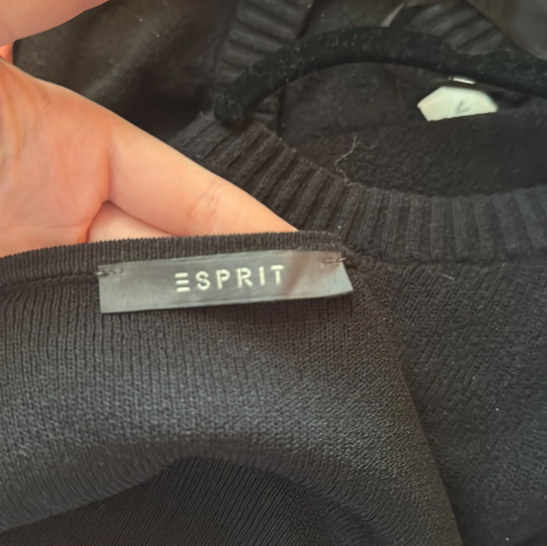 Superfin svart kofta från esprit  - 2