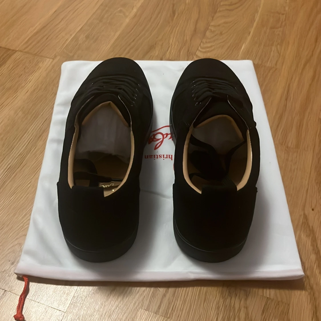 Louboutin skor svarta  - 2