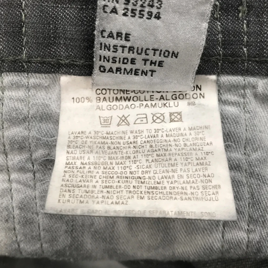 Gråa  bootcut jeans från Diesel - 3