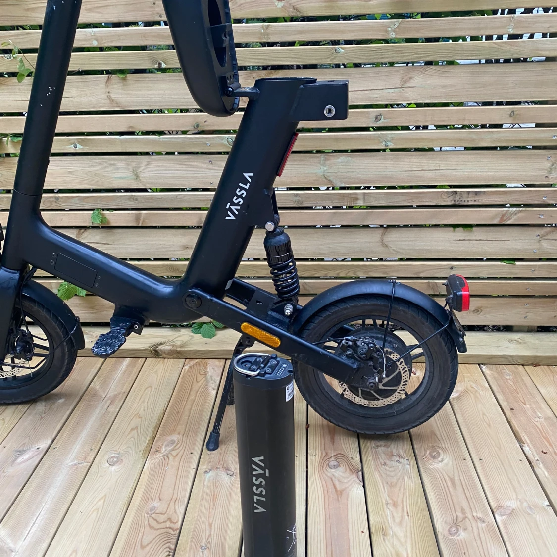 Svart elcykel från Vässla - 3