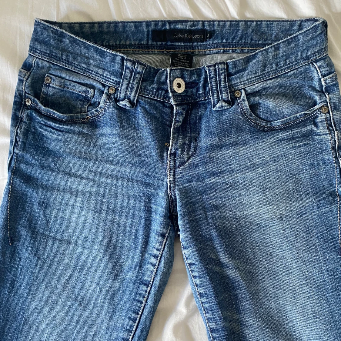 Calvin Klein Jeans  - 2