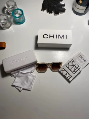 Chimi 04 ECRU -  Dem är i använt skick. Kan sälja vid bra bud. ❤️❤️