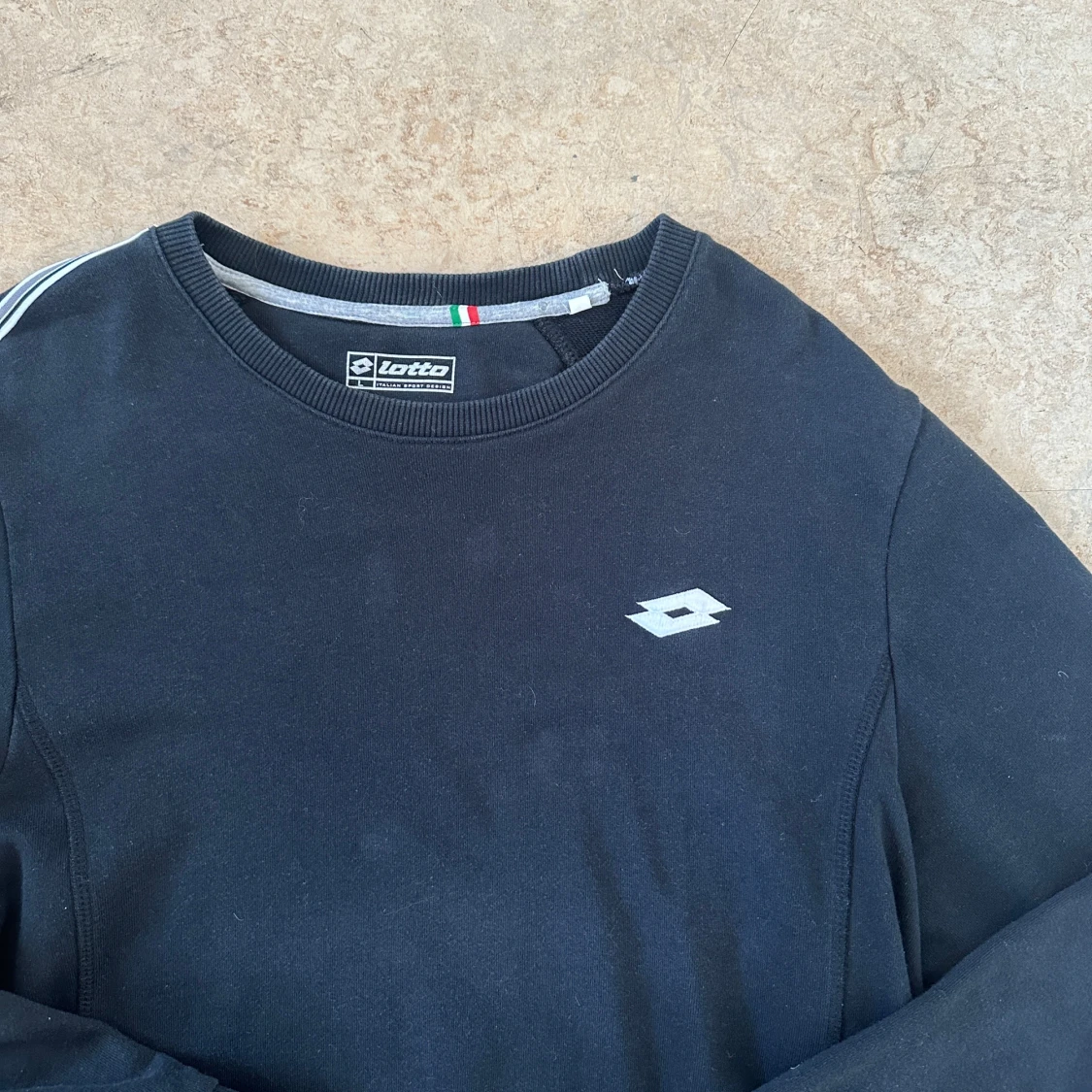 Svart sweatshirt från Lotto - 2