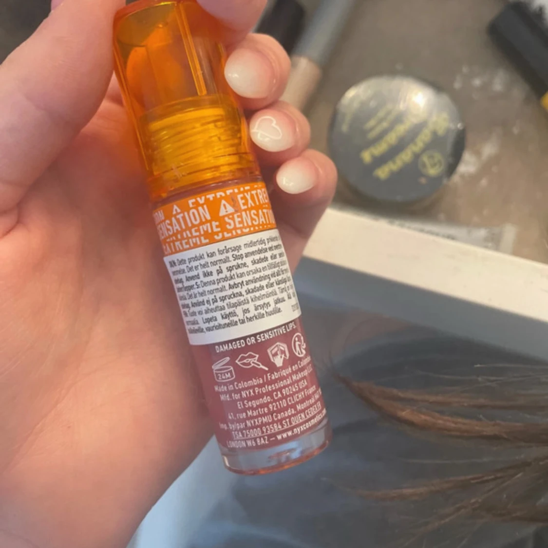 NYX Duck Plump Lip Gloss 09   - 4