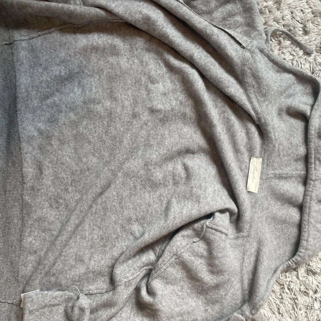 Kashmir zip-hoodie från Sayless - 3