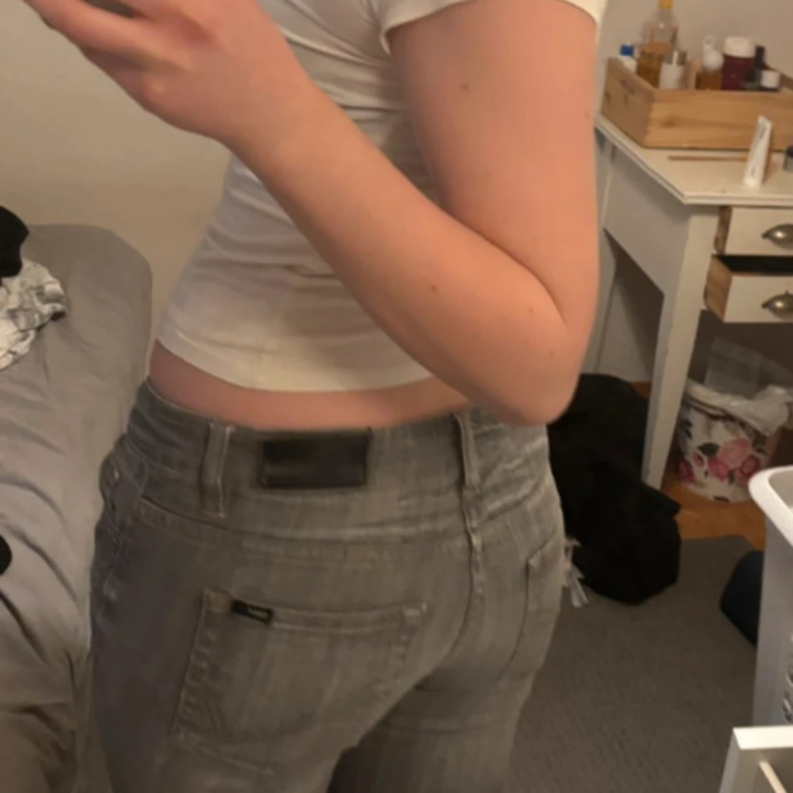 Grå jeans från ONLY - 1