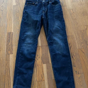 Levis 502 - Levis 502 storlek 29/32. Jätte bra skick 9/10
