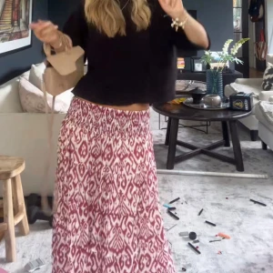 Långkjol💗 - Så fin kjol till sommaren❤️Lånade bilder från Filippa Montan🌺