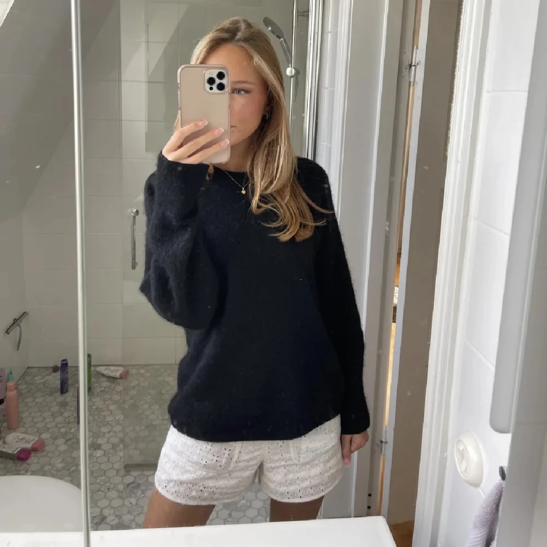  stickad tröja från other&stories