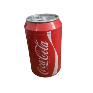 Coca Cola kyl - Cola kyl i nyskick. Passar perfekt i rummet eller brevid gaming bordet. Får plats med diverse drickor och kyler ner dem riktigt bra. Är tyst driven och en cool prydnad i rummet. Säljs för 1100-1995kr från hemsidor. Fraktar eller möts upp