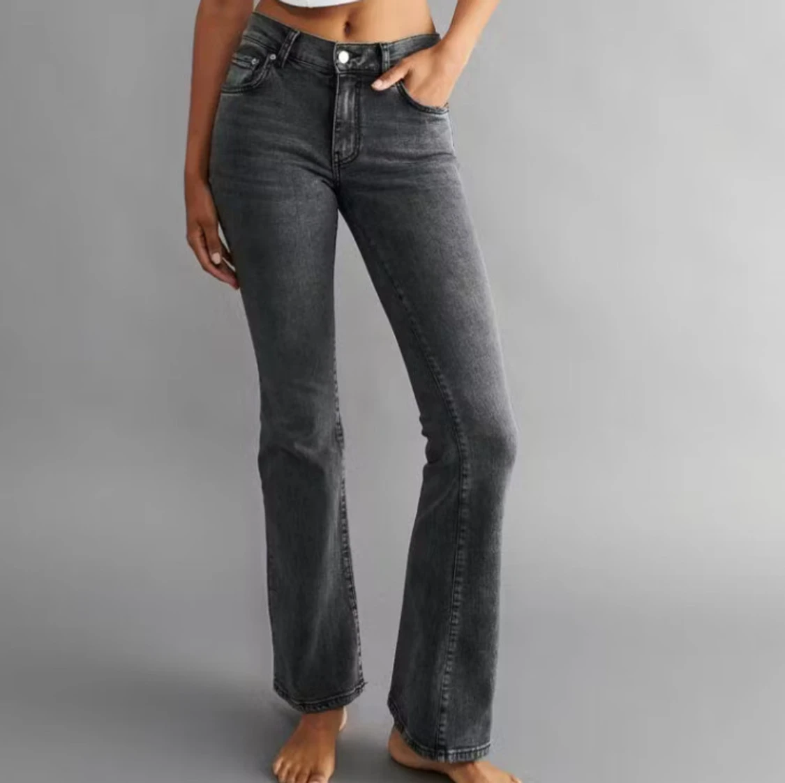 Low waist bootcut jeans