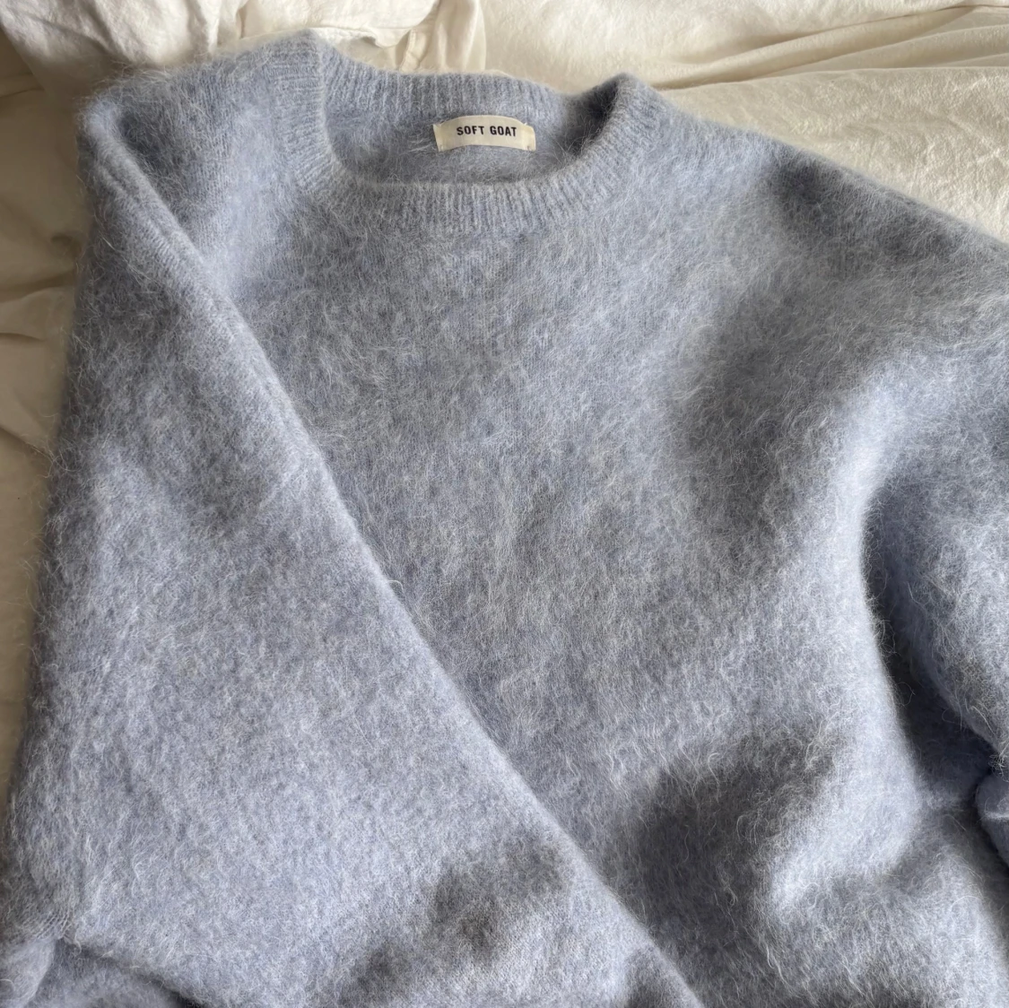 Ljusblå kashmirtröja från Soft Goat - 1