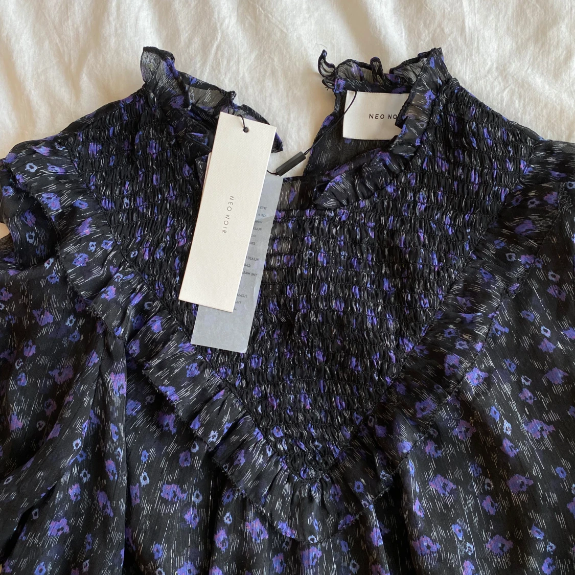 Blus från neo nior - 1