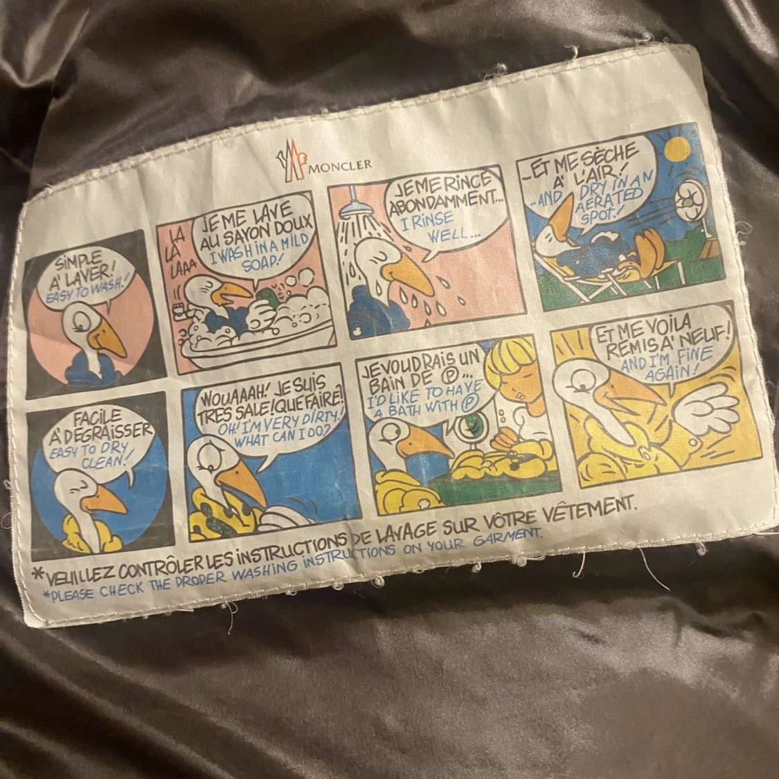 Svart dunjacka från Moncler - 2