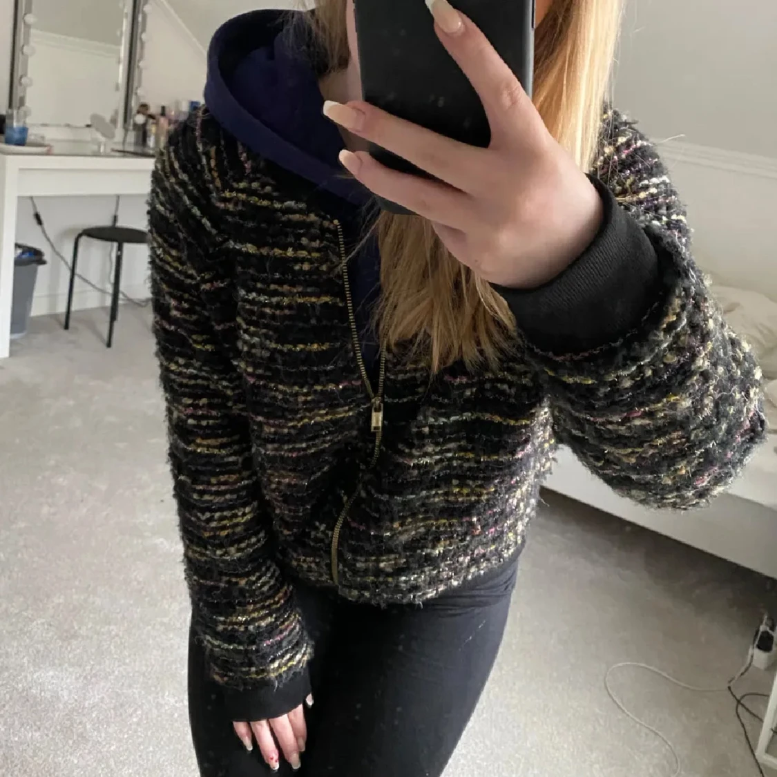 glittrig svart vårjacka från H&M - 1