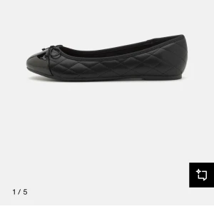 Söker ballerina skor Anna filed  - Söker!! Jag söker om nån säljer dess skor ifrån zalando Anna filed i storlek 38 eftersom som dom är slut på hemsidan 🥰 jag söker till min bal