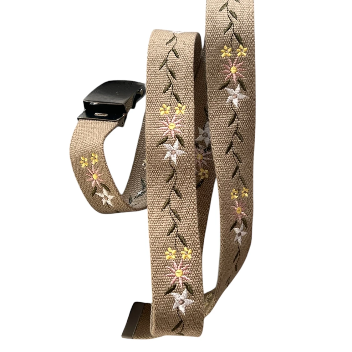 Coolt justerbart skärp med brodyr - 2