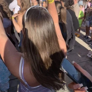 Glitter till håret - Perfekt till fester,festivaler, halloween om du kanske ska vara en ängel eller Victoria secret modell eller vad som!🥰❤️