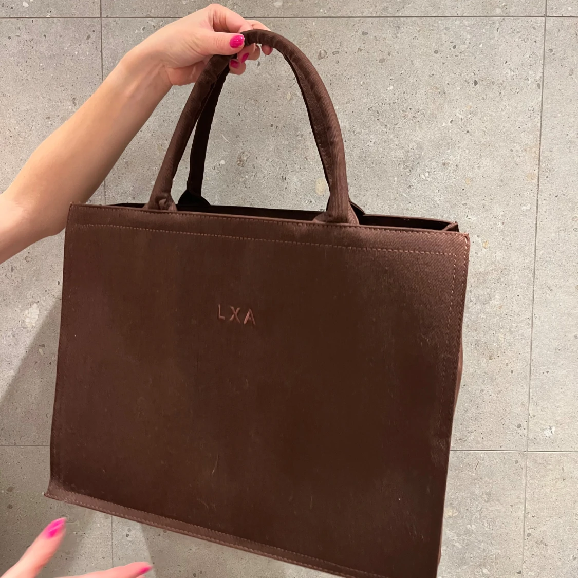 Brun stor väska från LXA - 1