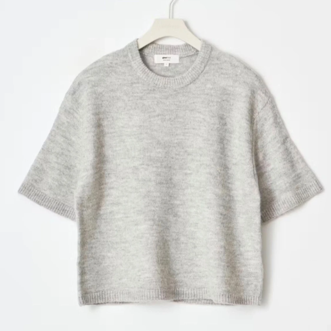 Grå stickad kortärmad tröja Arket