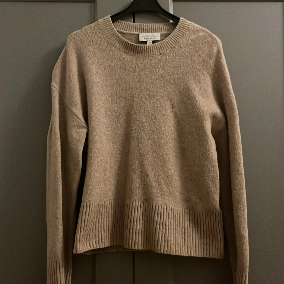 Beige stickad tröja & Other Stories