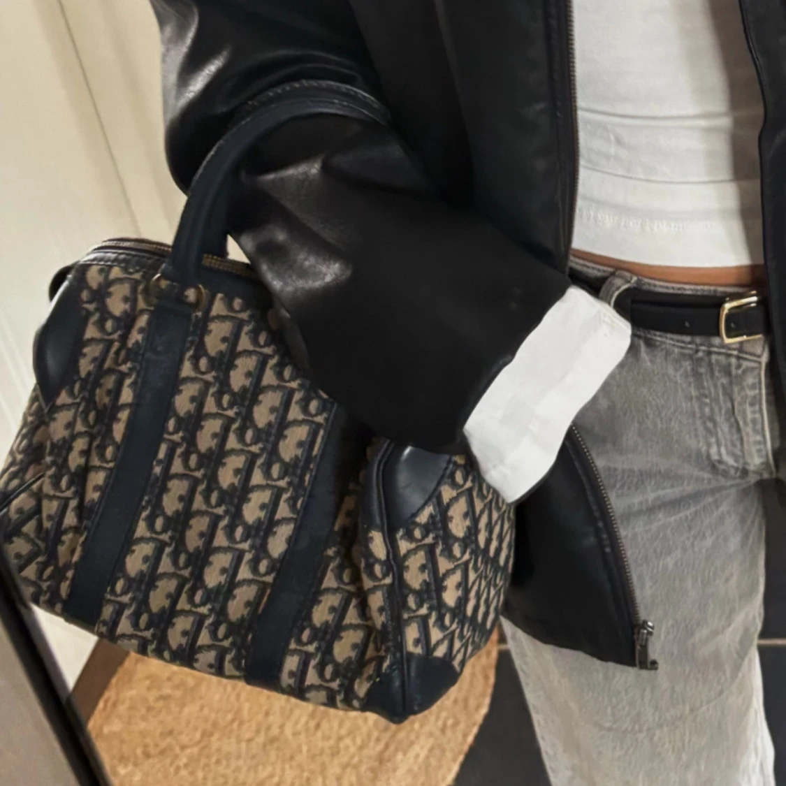 Dior monogram handväska i skinn - 1