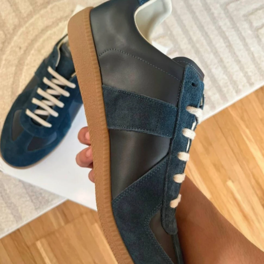 Blå sneakers från Maison Margiela - 2