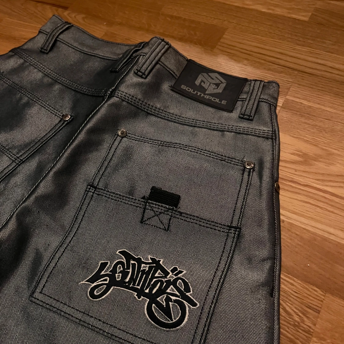 Shiny Baggy Southpole Jeans - 4