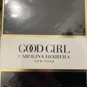 Good Girl parfym från Carolina Herrera - Carolina Herrera Good Girl 80ml Fortfarande i plast oöppnad. 🌺