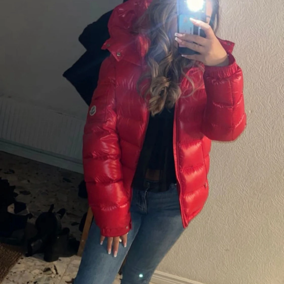 Röd Moncler pufferjacka med huva - 2