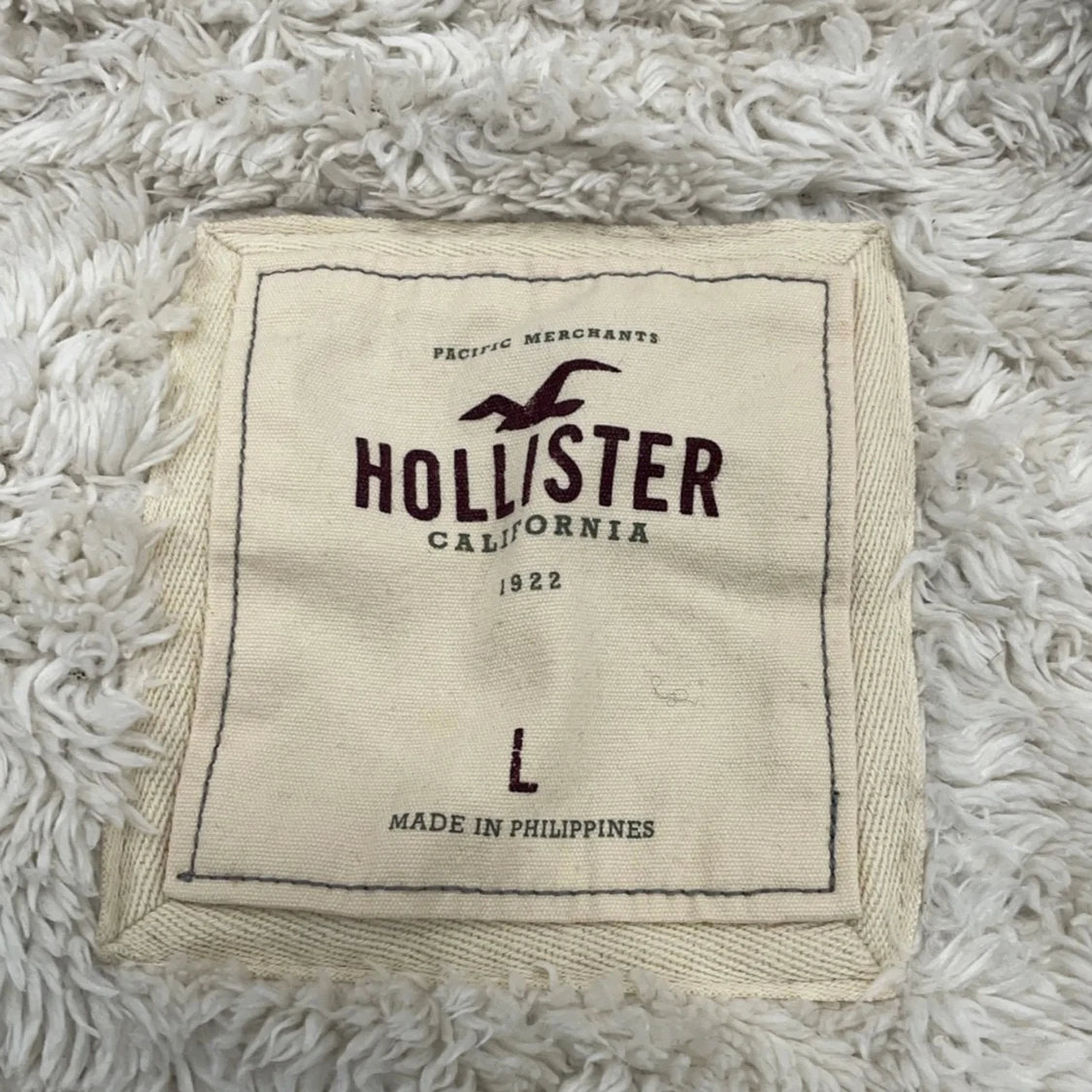 Grå hoodie från Hollister med päls - 2